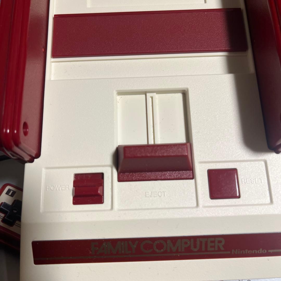 美品 ニンテンドークラッシックミニ ファミリーコンピュータ