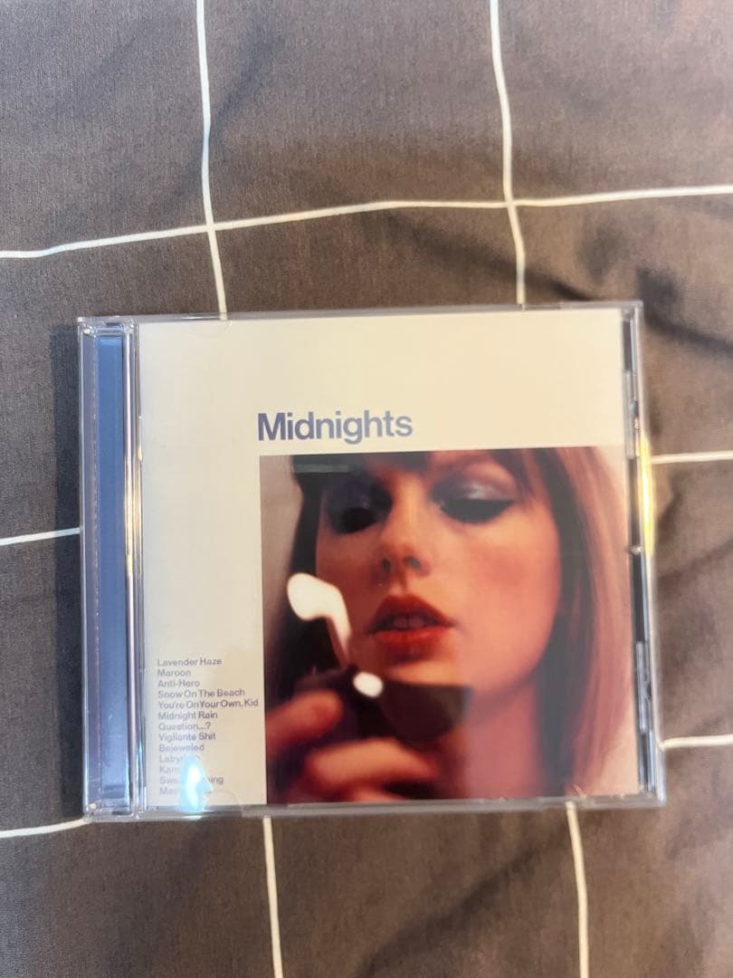Taylor Swift Midnights サインハートアートカード入り