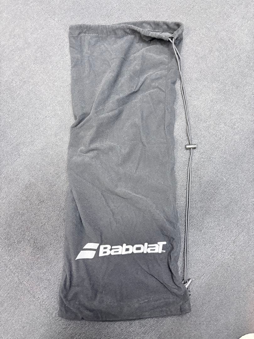 国内正規品　Babolat PURE AERO TEAM ガット付き