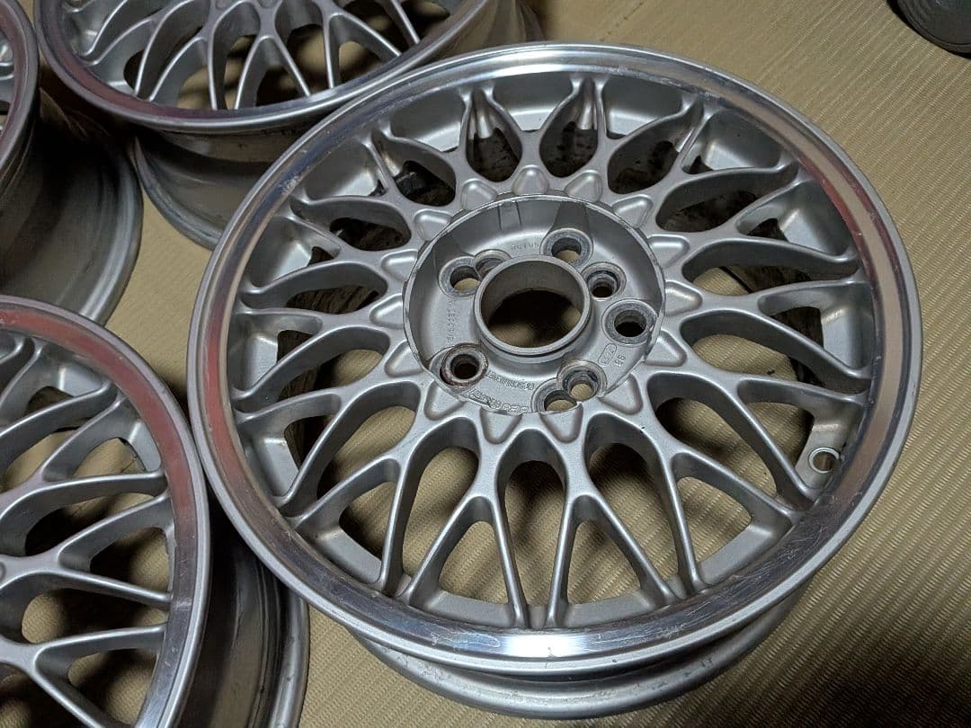 H*Y様 BBS 15インチ 6J オフセット＋45 4穴　pcd100 加工品