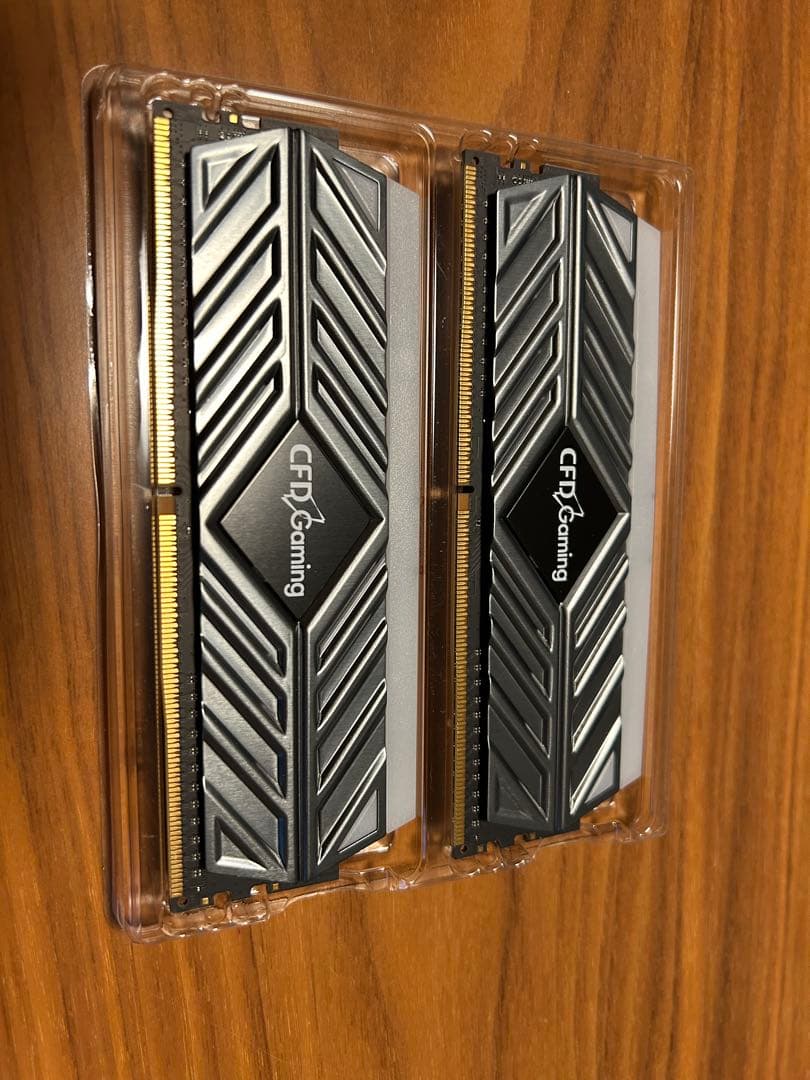 ジ*ニ様 DDR4 3600 メモリ 16GB (8GB × 2枚組キット)