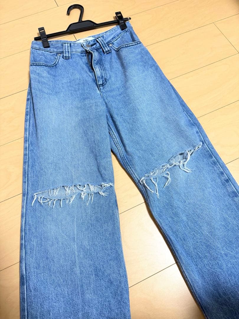 sheller OKAYAMA Crash flare denim ライトブルー