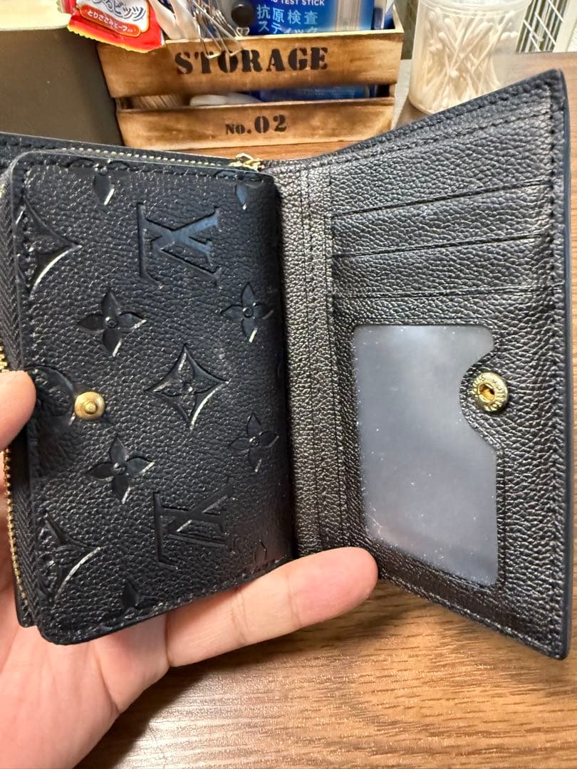 LOUIS VUITTON 二つ折り財布 ブラック