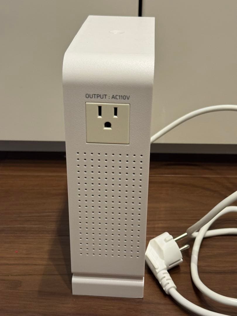 umivc 変圧器 AC220V to 100V 1600W ダウントランス