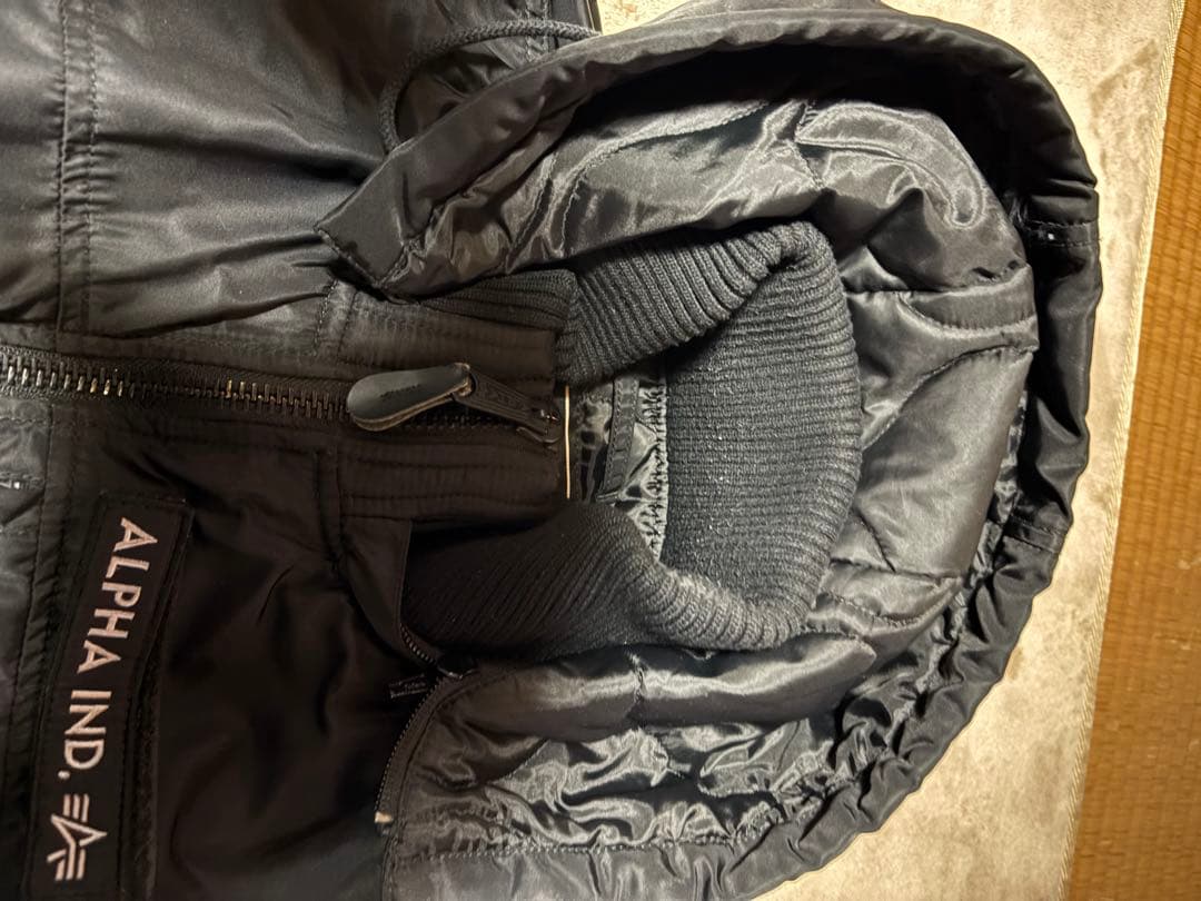 ALPHA INDUSTRIES MA-1 フライトジャケット　Mサイズ