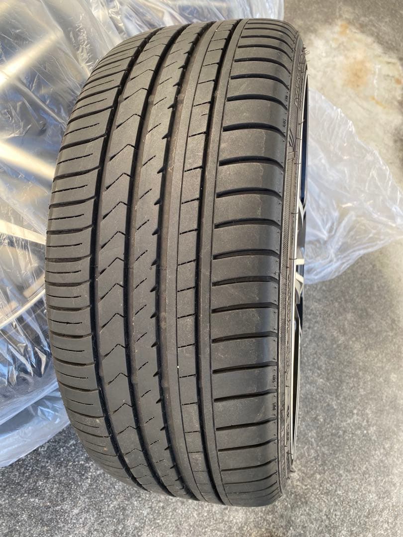 WINRUN R33タイヤ　225/35ZR19 88W XL