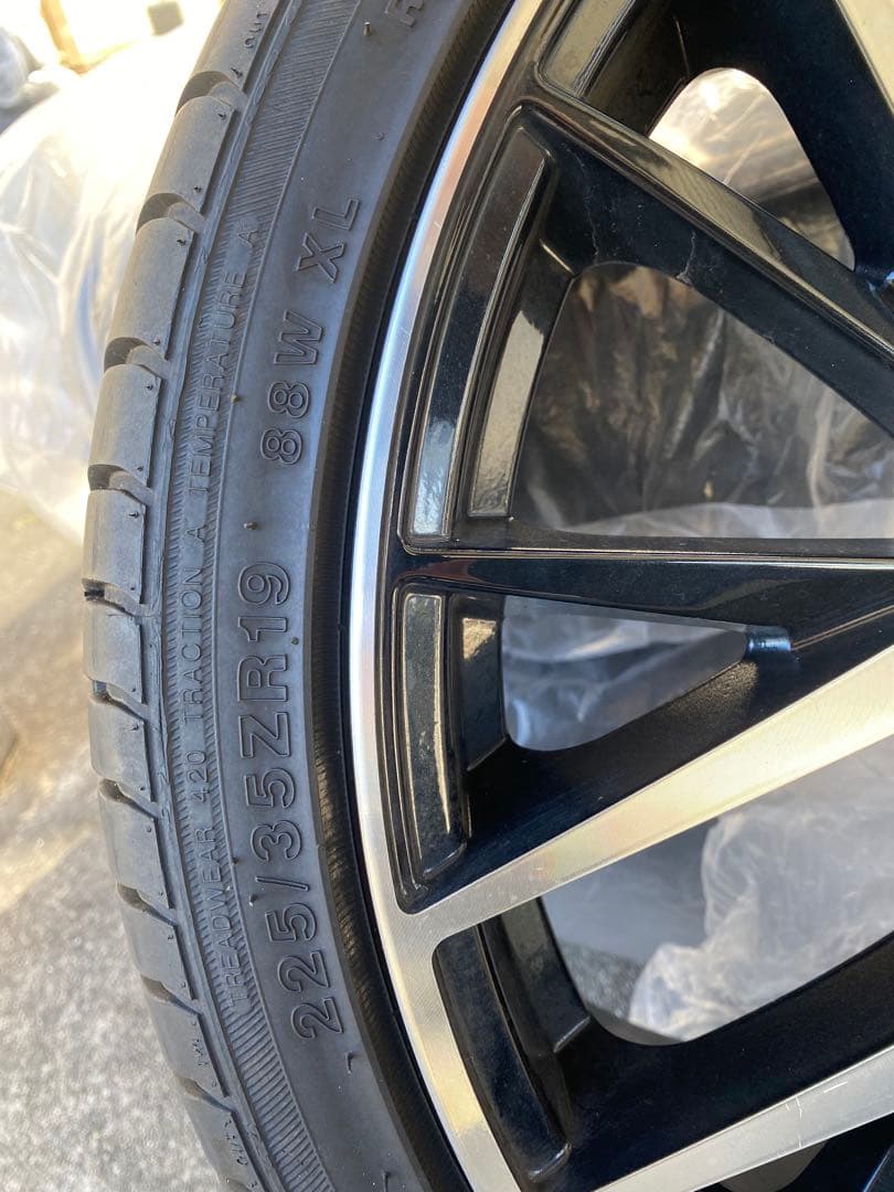 WINRUN R33タイヤ　225/35ZR19 88W XL