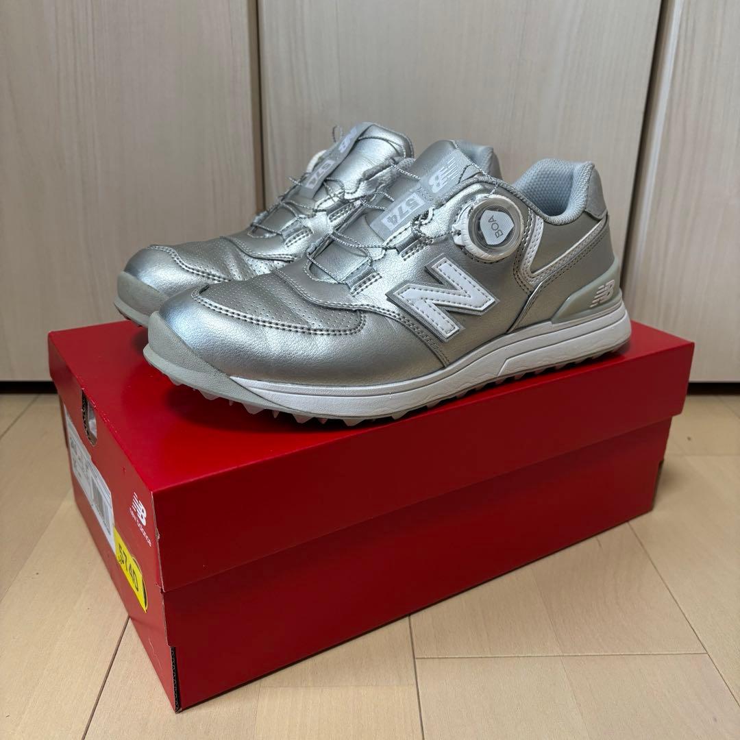 レディース ニューバランス ゴルフシューズ 574 シルバー 24㎝ 美品