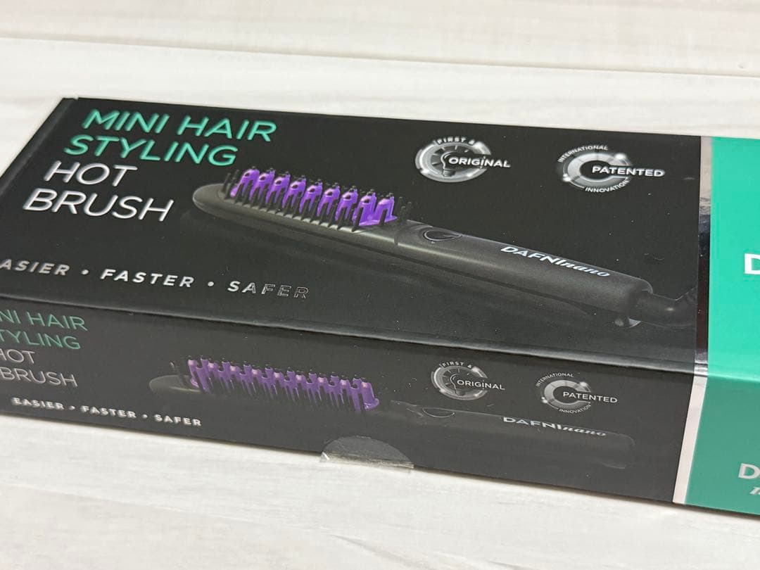 DAFNI nano ミニヘアスタイリングブラシ