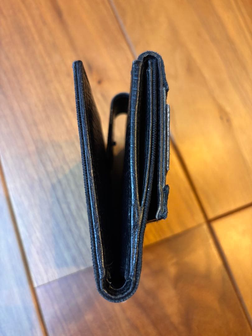 美品⭐︎GUCCI ニつ折り財布 GGマーモント ブラック