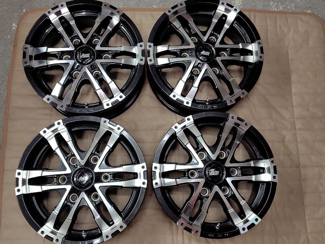 に*ん様 ホットスタッフ：マッドクロス　ウルフ15インチX６.0J-139.7