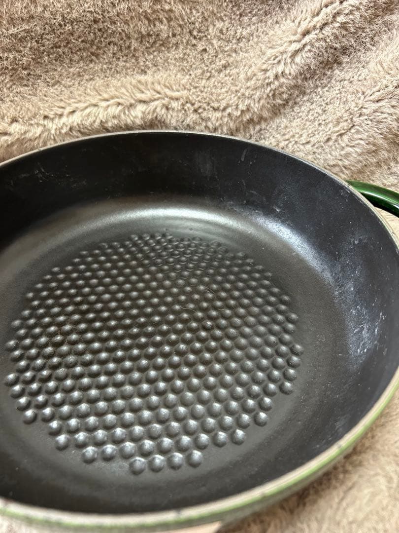 STAUB ストウブ ホーロー鍋 グリーン 24cm ソテーパン　ブレイザー