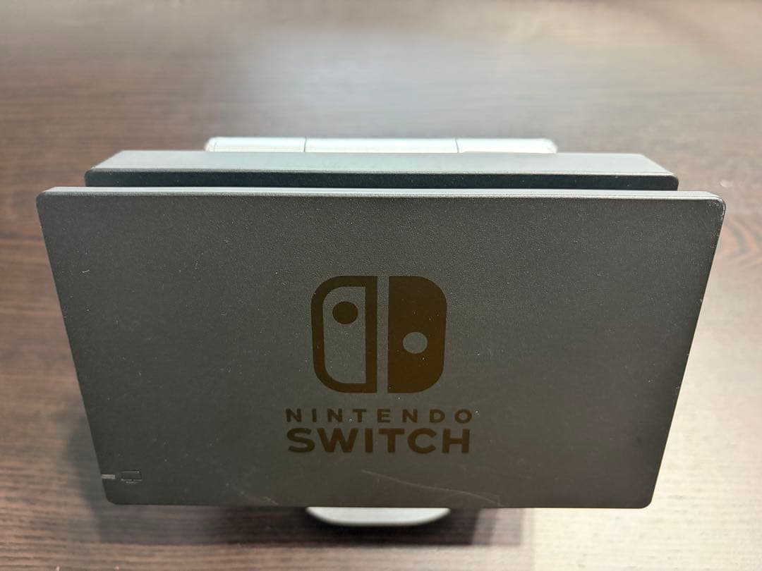 Nintendo Switch （本体、ドックのみ）