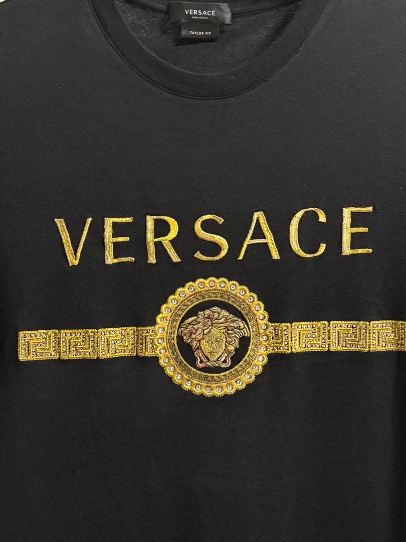 VERSACE メデューサラインストーン刺繍Tシャツ