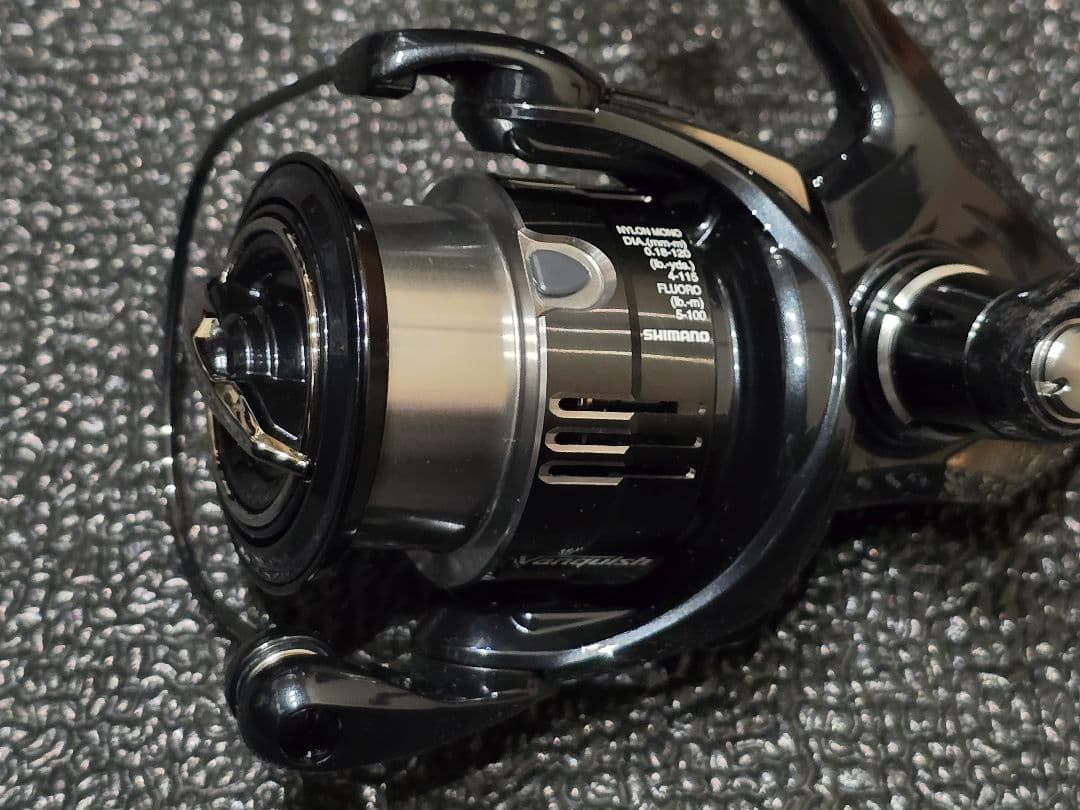 SHIMANO Vanquish C2500SHG スピニングリール