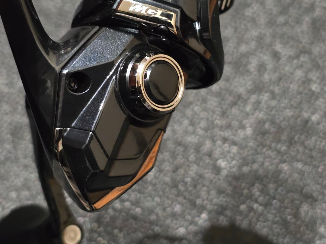 SHIMANO Vanquish C2500SHG スピニングリール