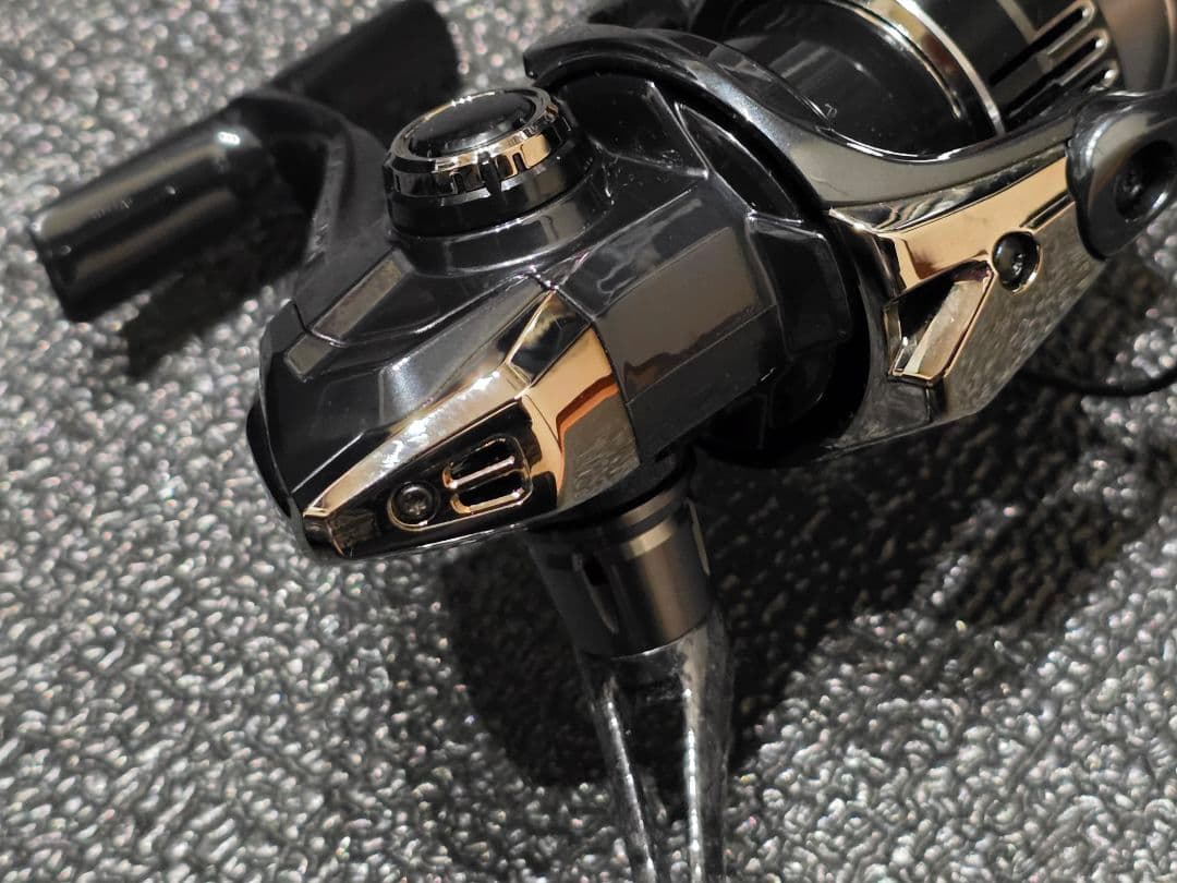 SHIMANO Vanquish C2500SHG スピニングリール