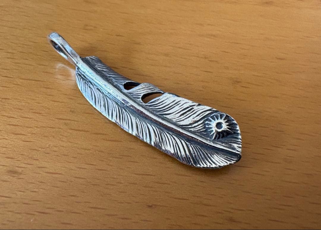 アリゾナフリーダム フェザー ペンダントトップ シルバー 4.8cm 7g