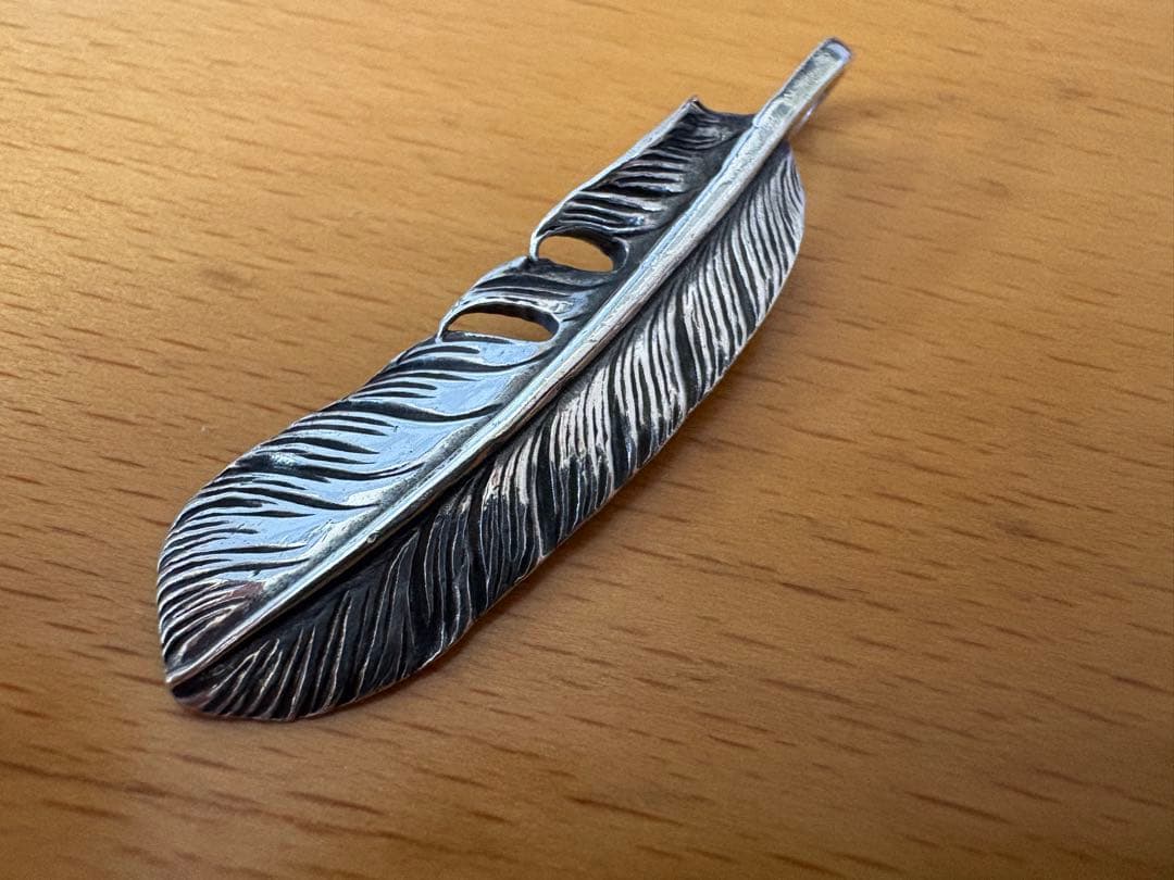 アリゾナフリーダム フェザー ペンダントトップ シルバー 4.8cm 7g