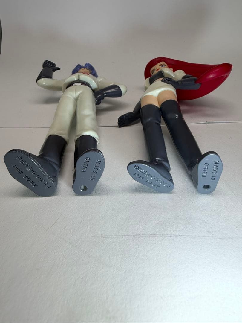 【希少当時物】ロケット団 ムサシ＆コジロウ フィギュア 台座付 TOMY製