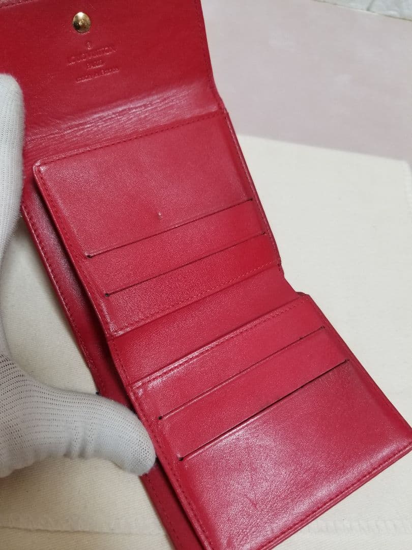 【美品】ルイヴィトン ヴェルニ ポルトモネ 三つ折り財布 レッド系