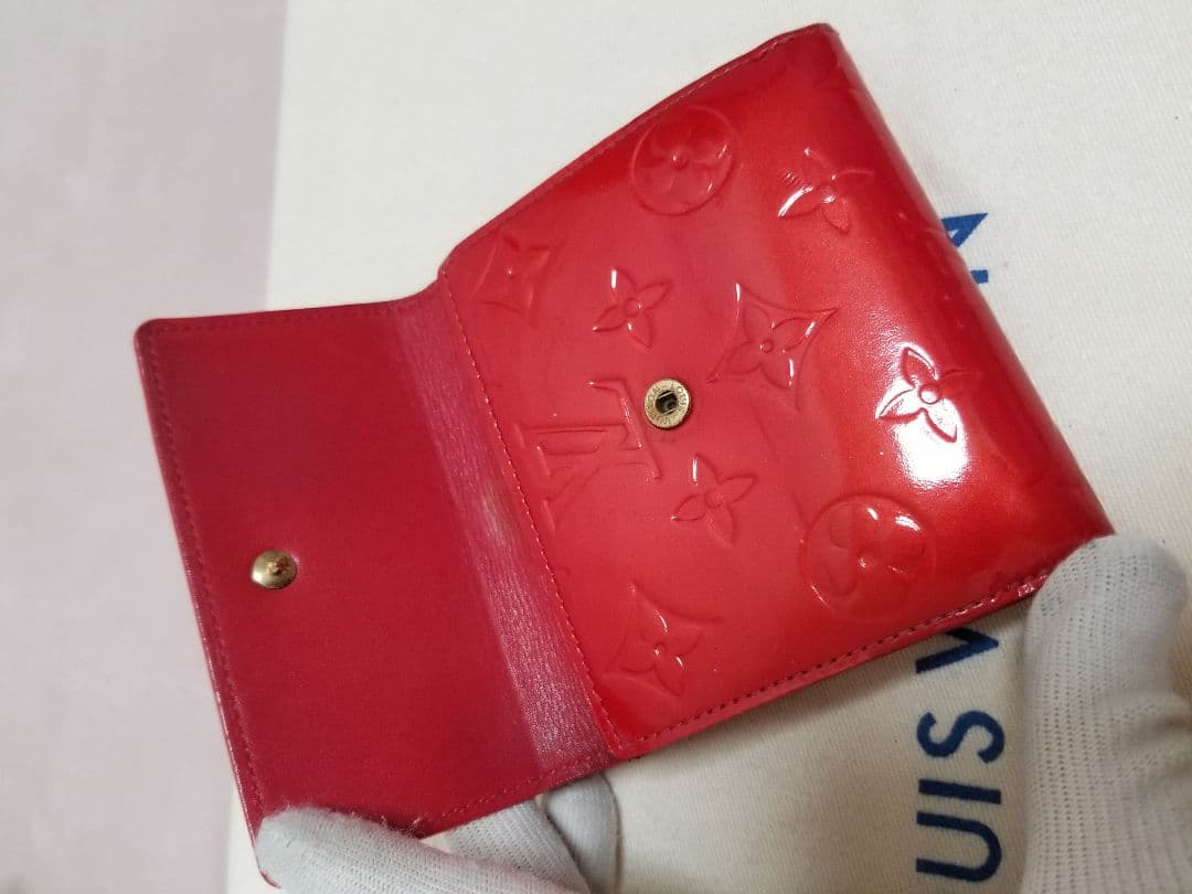 【美品】ルイヴィトン ヴェルニ ポルトモネ 三つ折り財布 レッド系