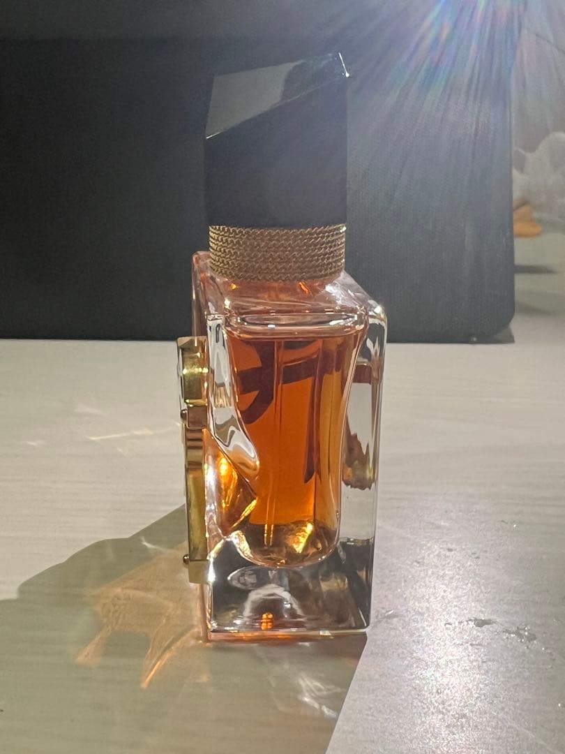 イヴ・サンローラン リブレ オーデパルファム アンタンス　30ml