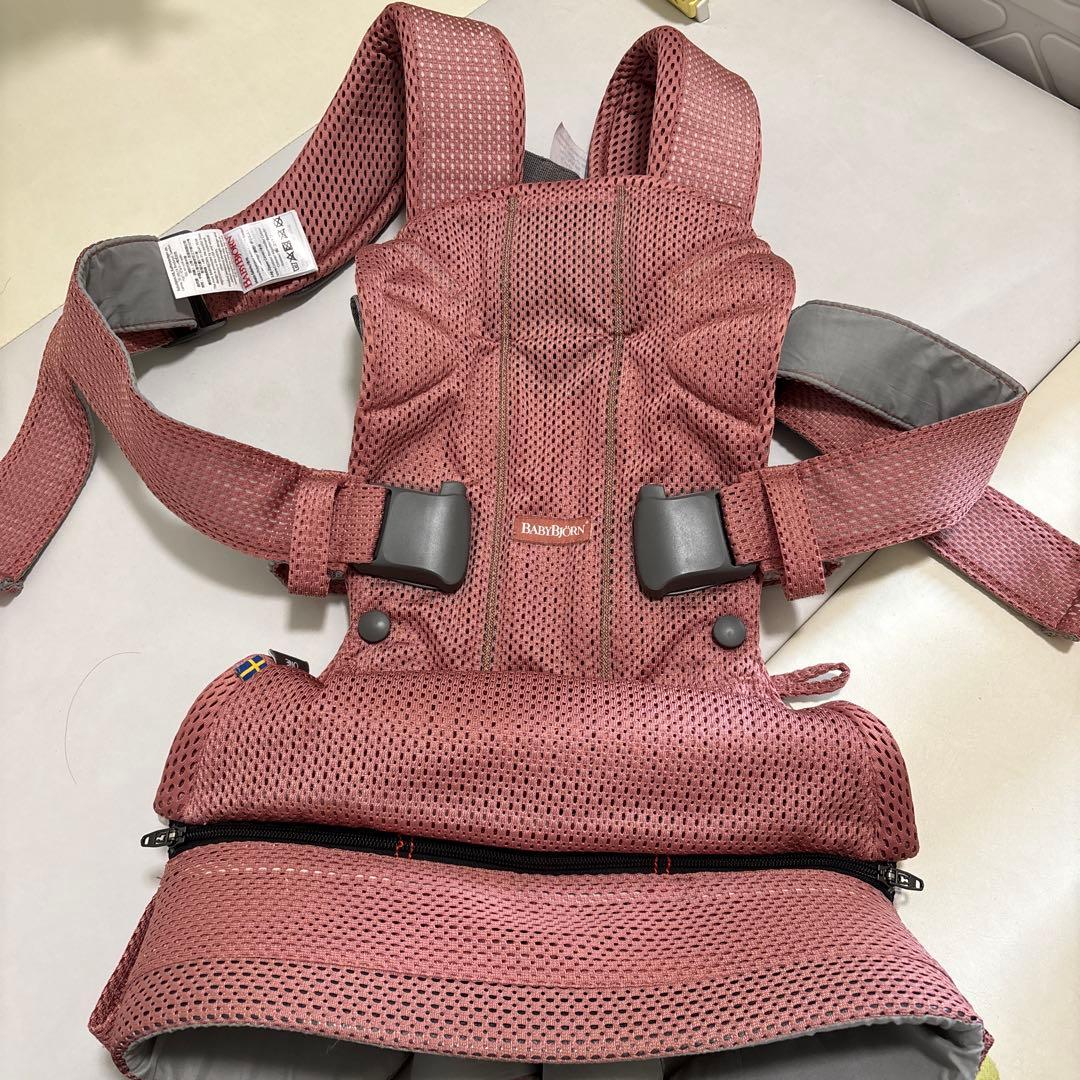ONE KAl Air 　ワンカイエアー　抱っこ紐　メッシュ