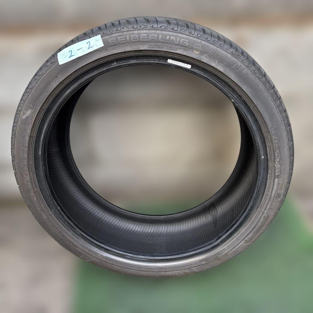 SEIBERLNG 215/40R18 2本　22年製　中古品　2
