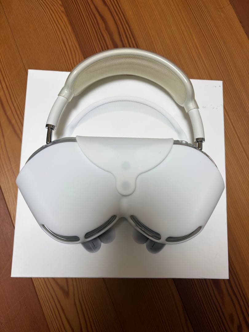 ヘッドホン Apple AirPods Max