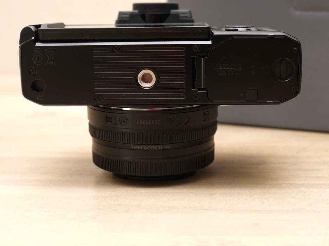 Nikon Zfc ミラーレス一眼 ブラック