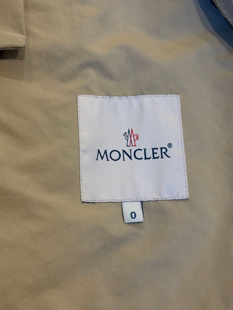 MONCLER ベージュ ナイロンロングコート