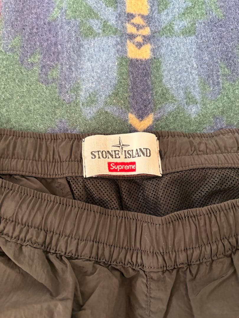 Supreme × Stone  ナイロンメタル トラックパンツ　M