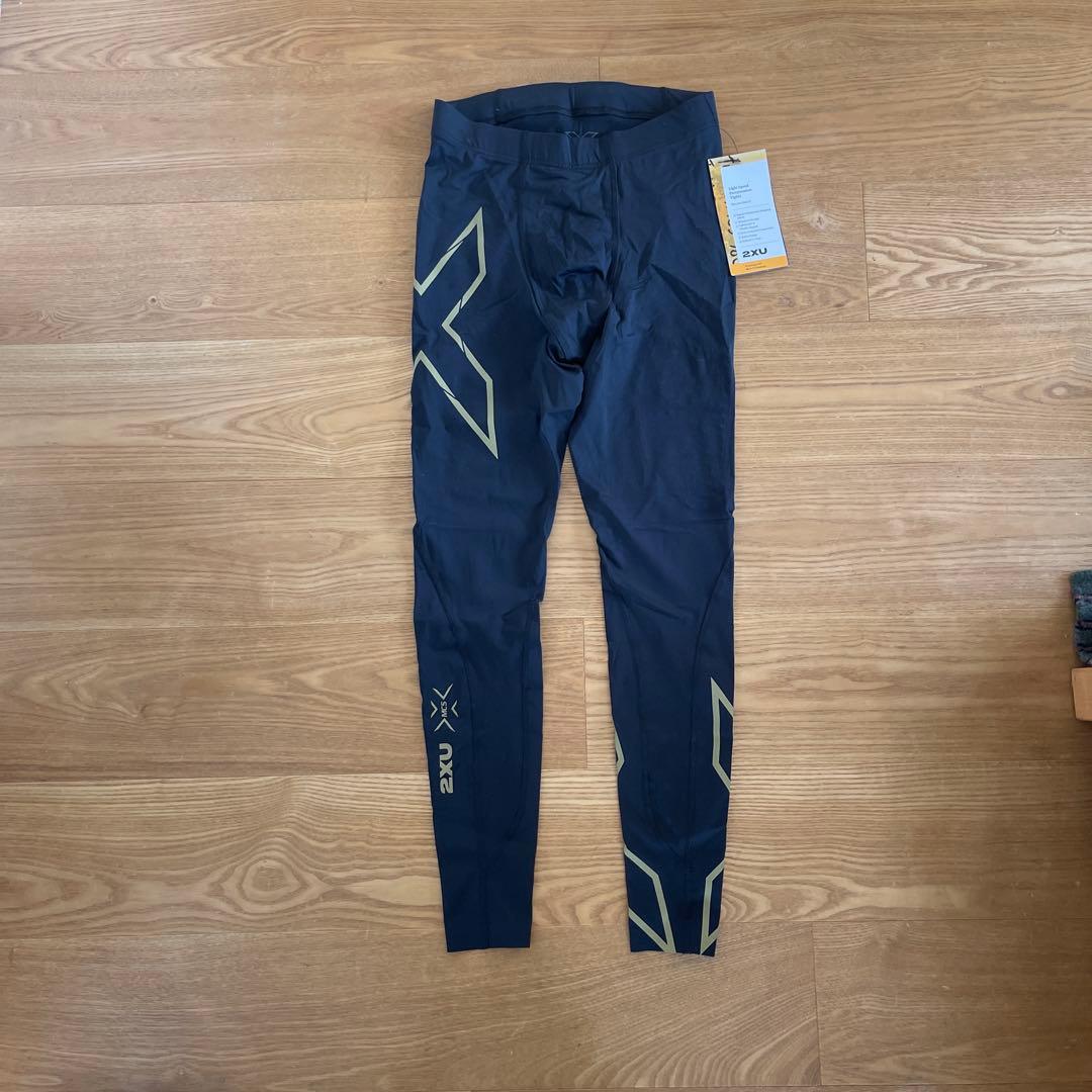 2XU コンプレッションタイツ　箱無し発送