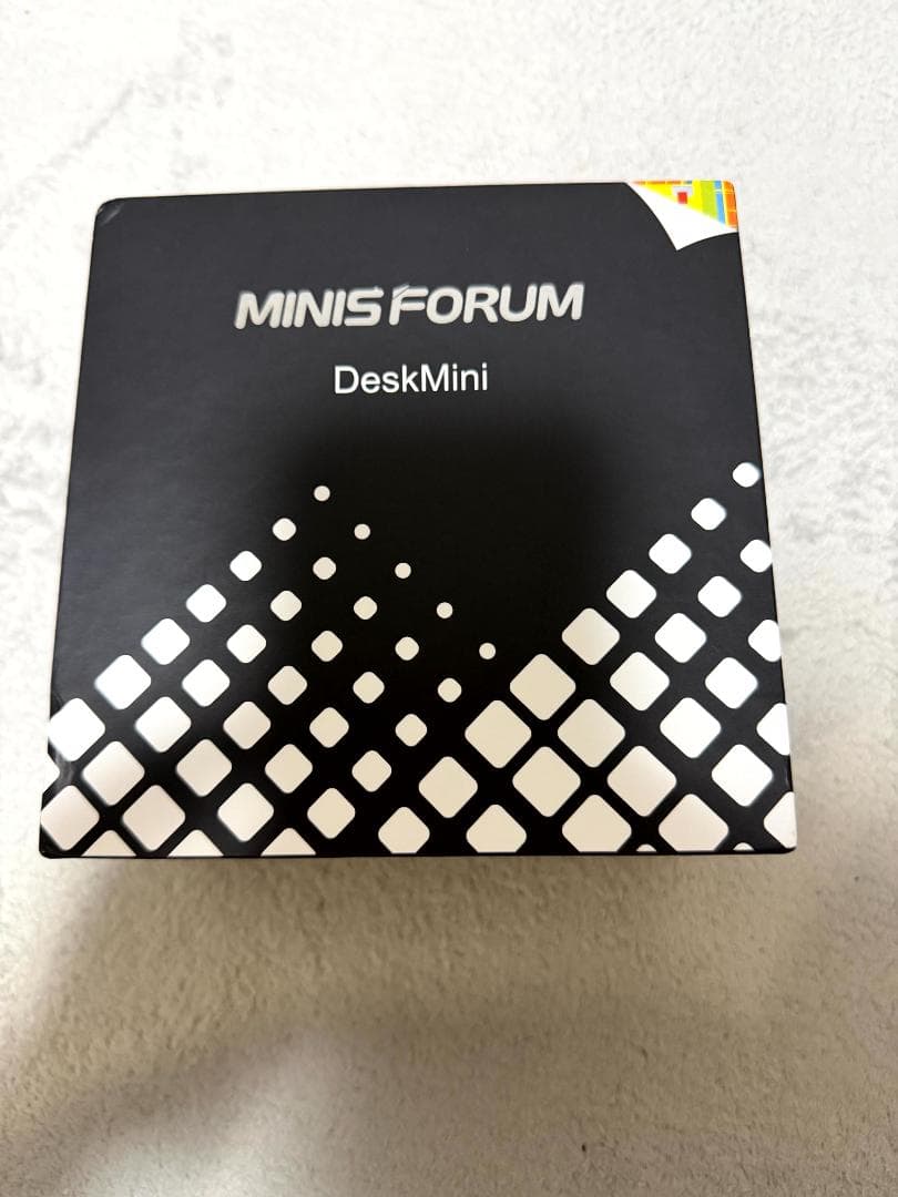 MINISFORUM UM300 ミニPC　中古