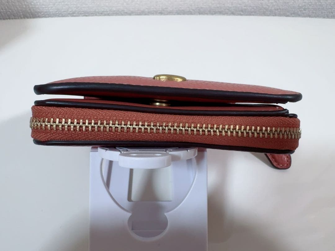 【新品・正規品】コーチ 2つ折り財布