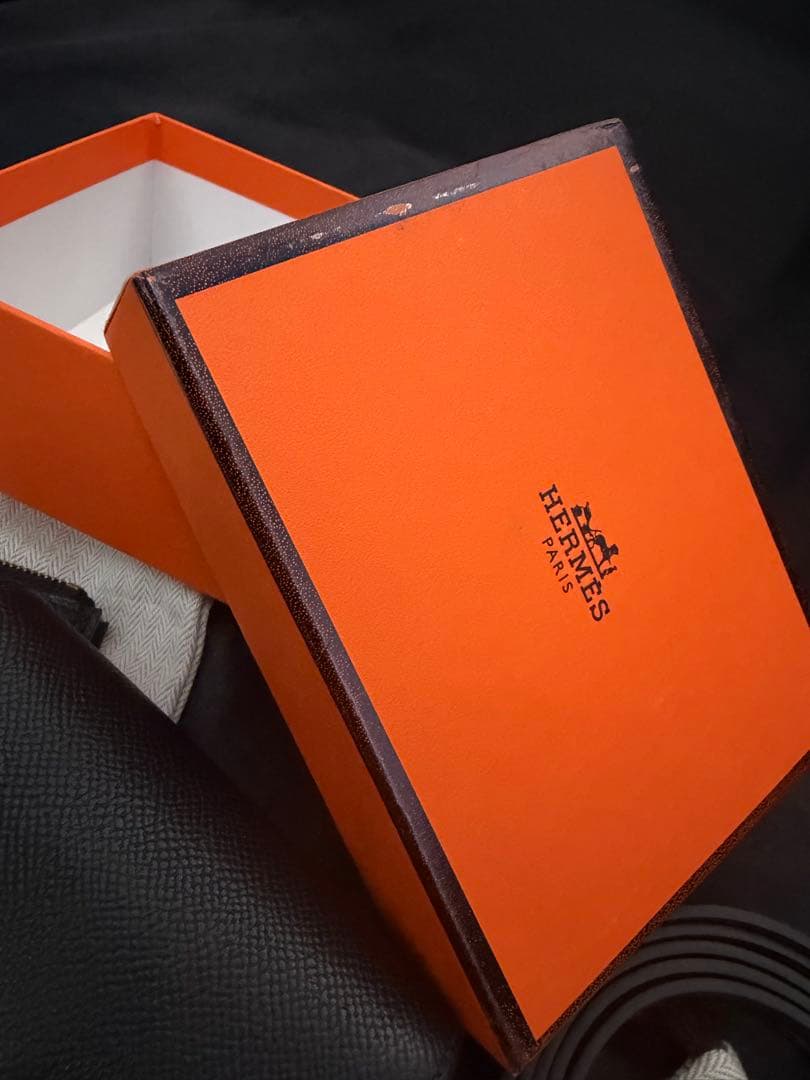 HERMES エルメス コンスタンススリム　財布　ノワール　ゴールド金具