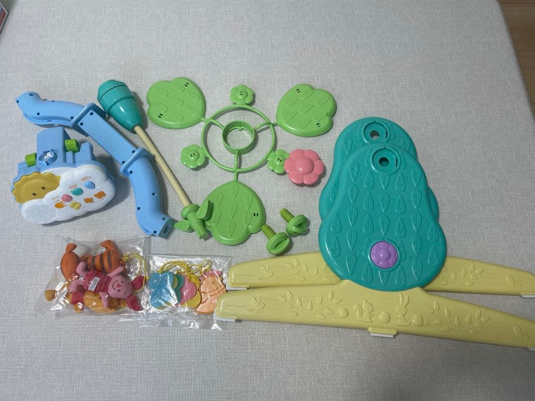 美品【プーメリー】くまのプーさん えらべる回転6WAYジムにへんしんメリー