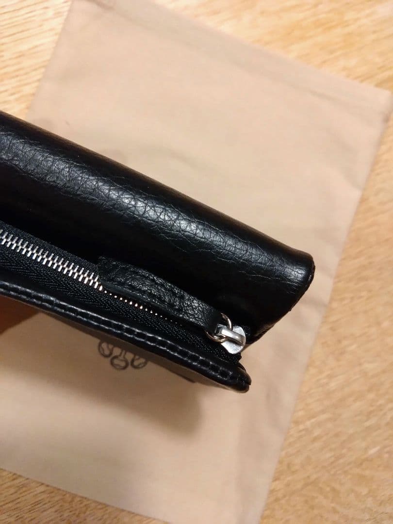 ア―ツアンドサイエンス　二つ折り財布