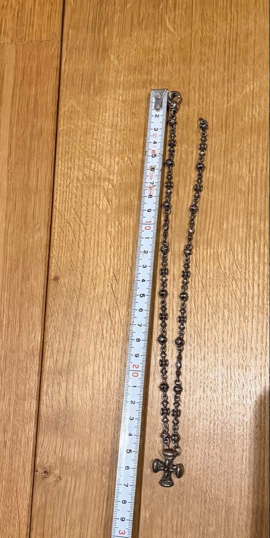 ARPEGE アルページュ クロス ネックレス シルバー系 燻し加工アクセサリー