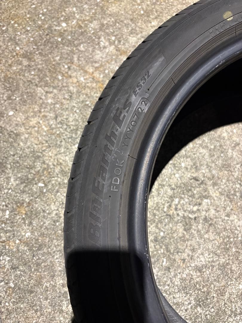 215/45r17 yokohama ブルーアース4本セット 2022年製造