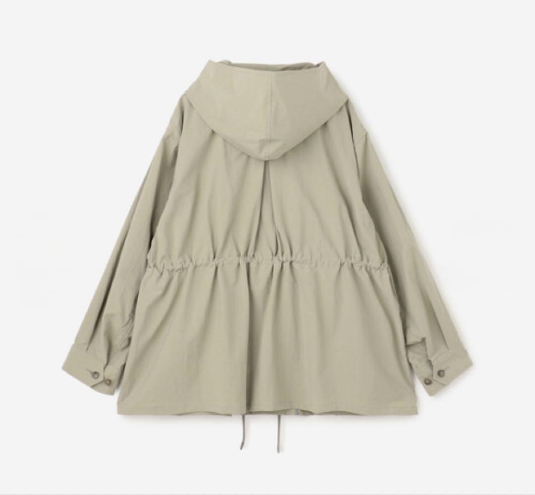 ●３月７日まで●お買得●新品タグ付LE GLAZIKフードコート　ビショップ