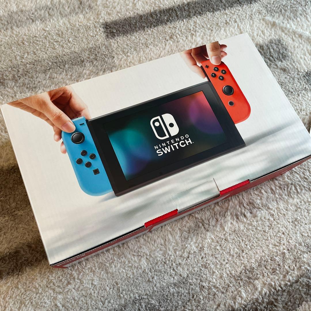 Nintendo Switch 本体（付属品すべて純正・完備）