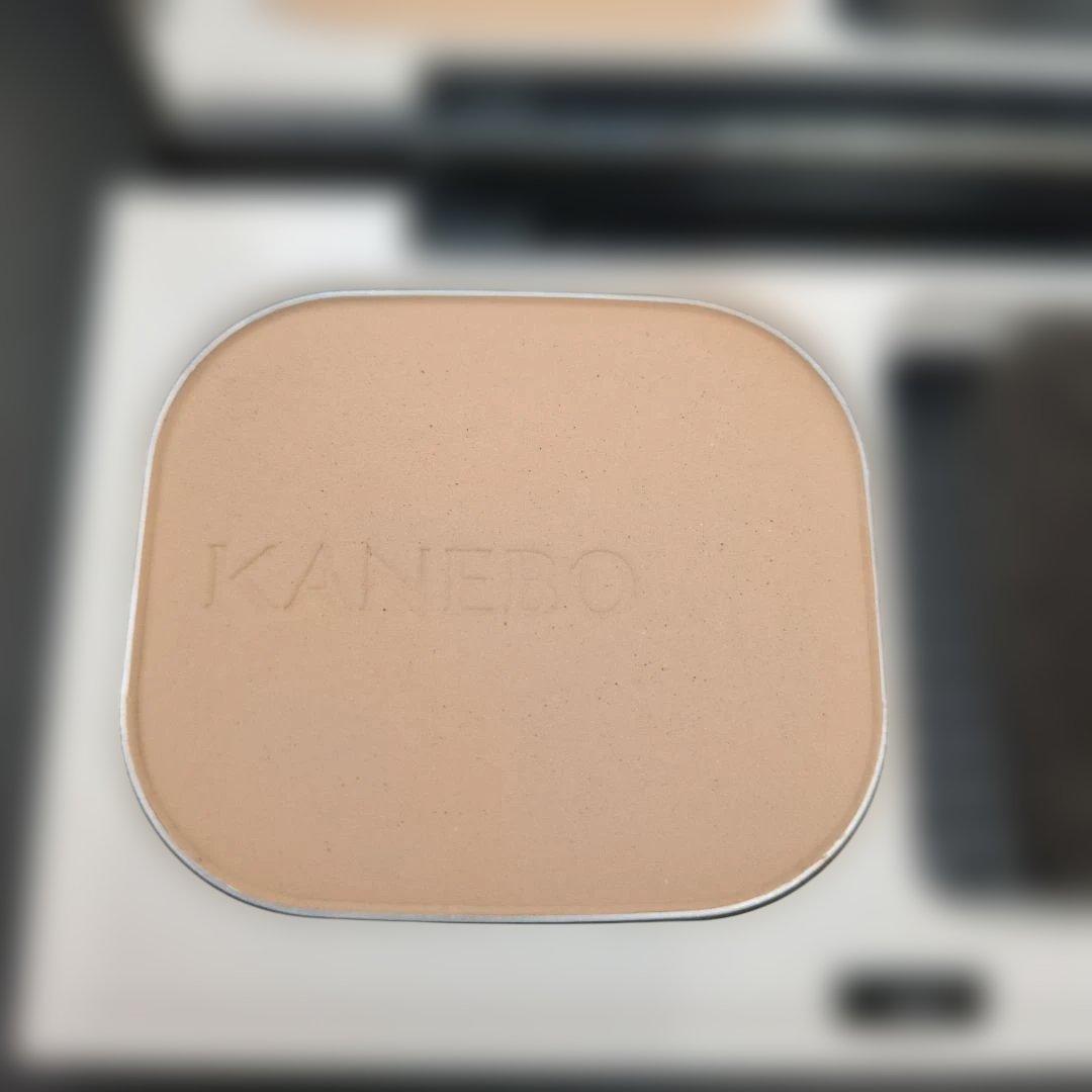 KANEBO　メルティフィール　ウェアⅡ　230