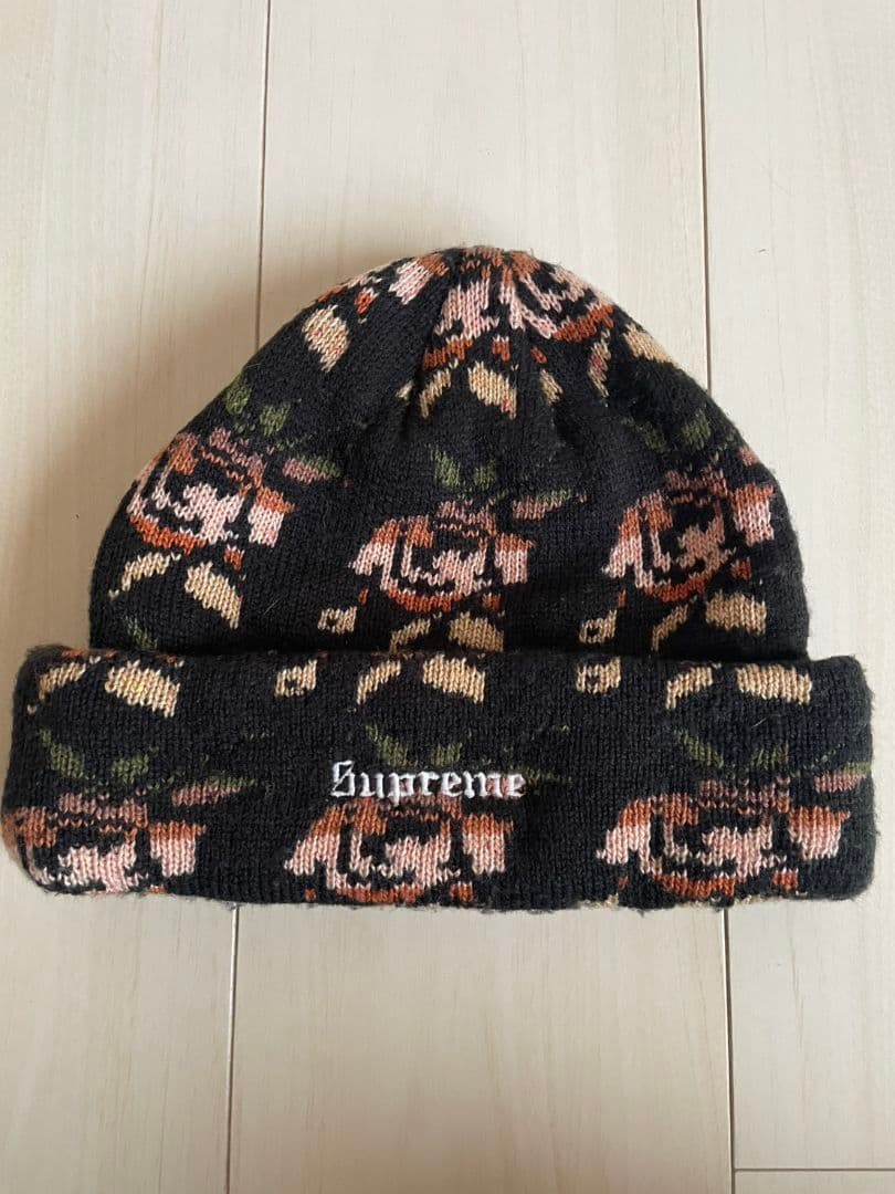 Supreme ローズ柄 ニット帽