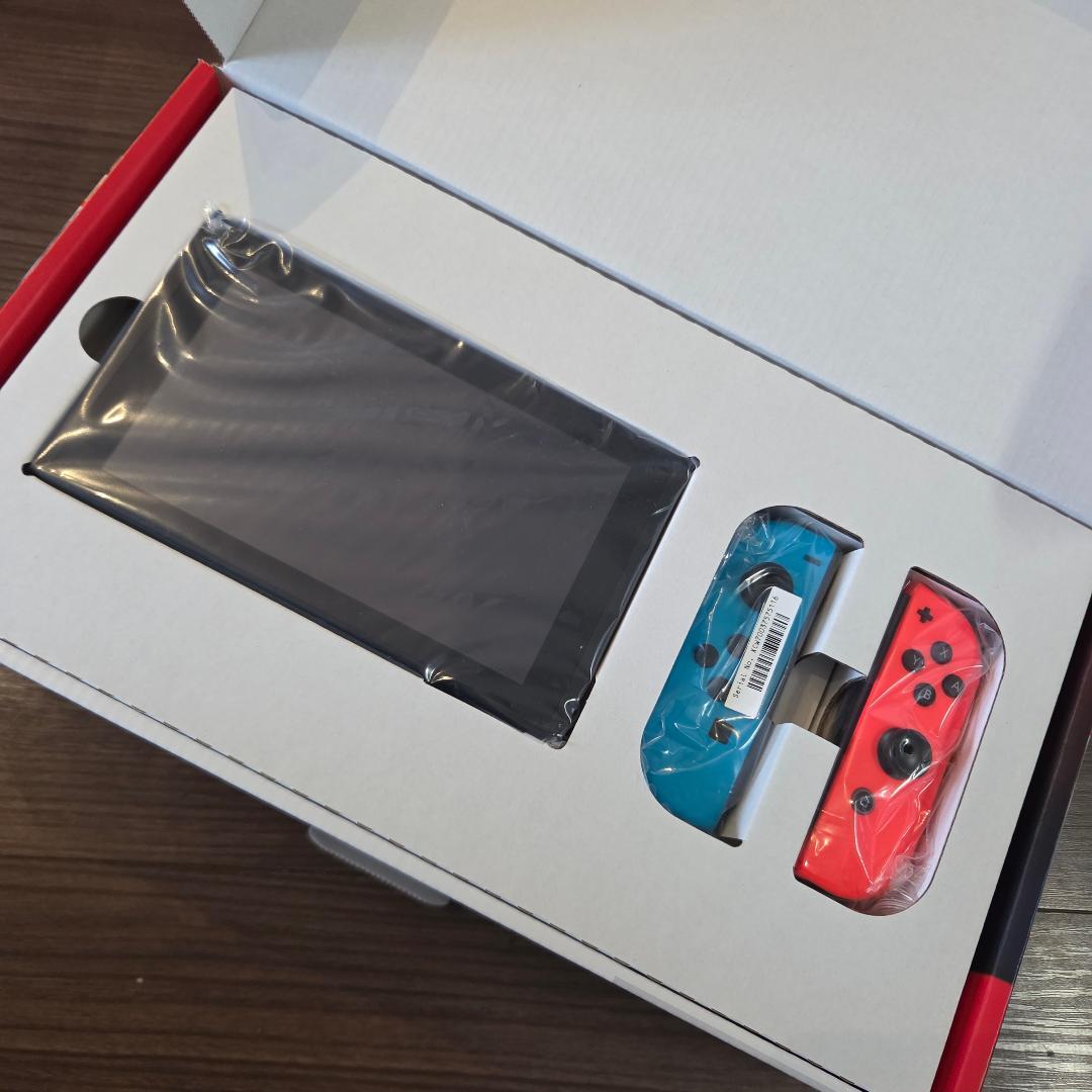 【最終値下げ】バッテリー強化版Nintendo Switch 本体