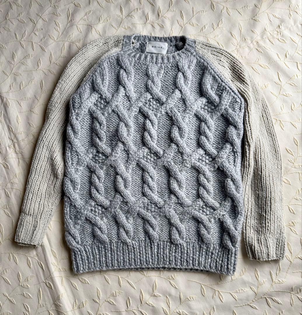 BEIGE, ベイジ ウール モヘヤ ケーブルニット ラグランスリーブ 23AW