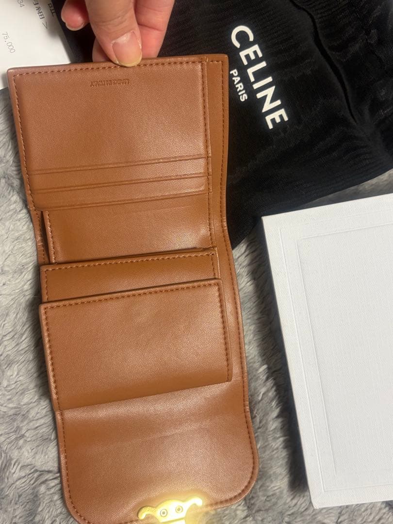 CELINE セリーヌ トリオンフ 三つ折り財布 箱・保存袋付 正規品