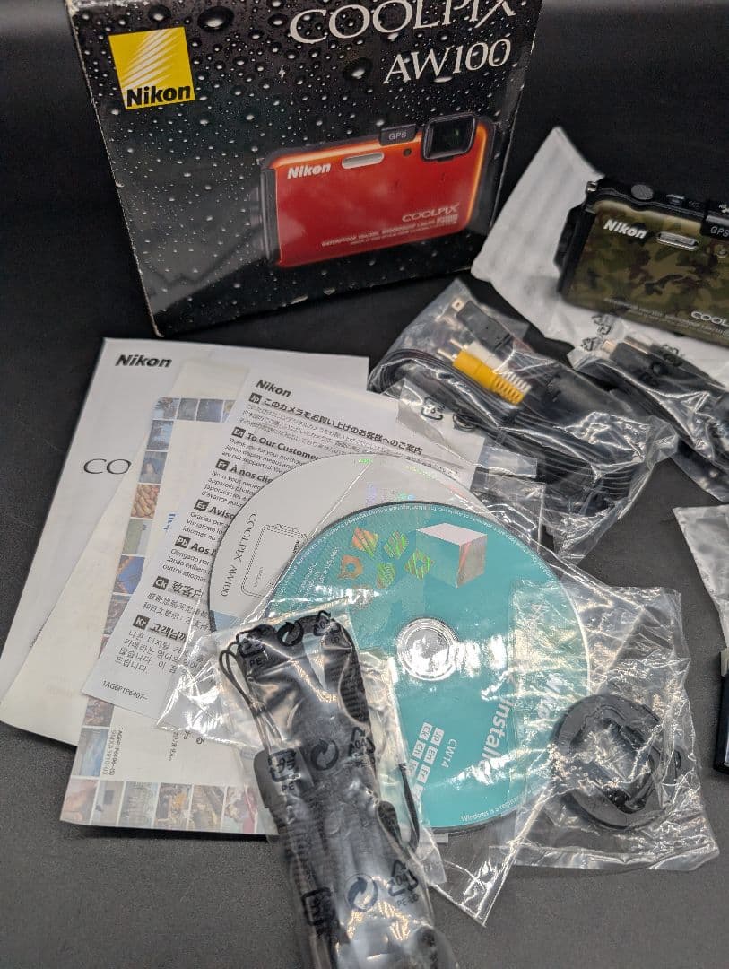 美品　ニコン Nikon COOLPIX AW100 フォレストカモフラージュ