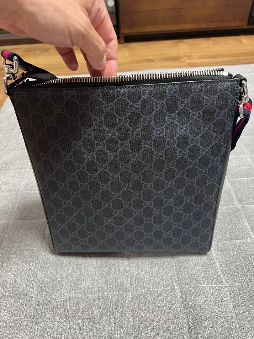 GUCCI ショルダーバッグ メッセンジャーバッグ クーリエ ワッペン